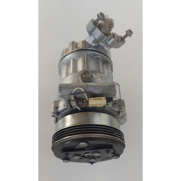 Compressor De Ar Condicionado Sandero Logan Clio 1.0 1.6